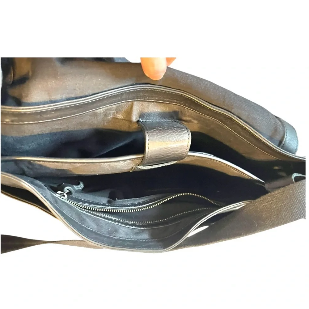 James Campbell black leather laptop messenger bag 15” x 11.5” classic versatile